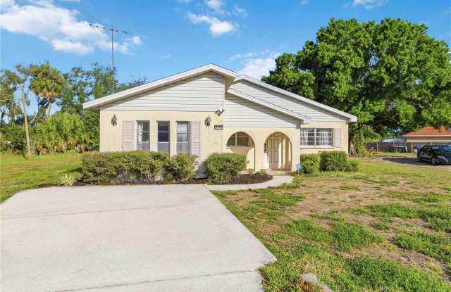 2615 9TH AVE. DRIVE E.