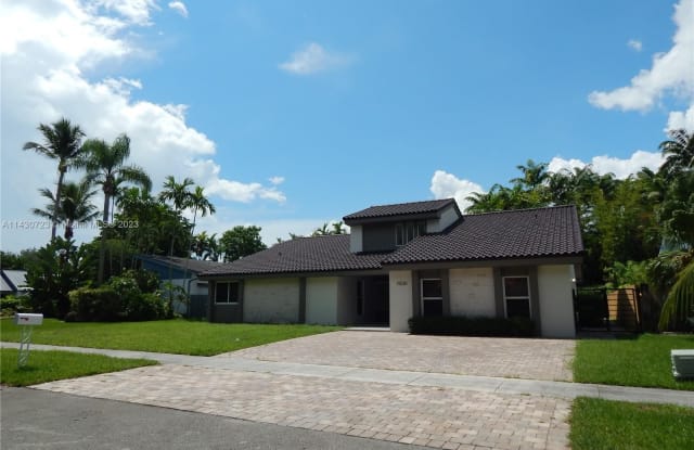 11530 SW 92nd St - 11530 SW 92nd Street, Kendall, FL 33176