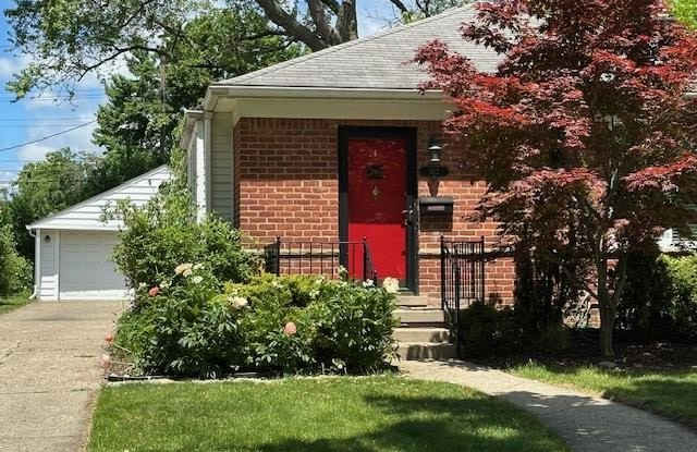 Photo of 302 Charlotte Avenue