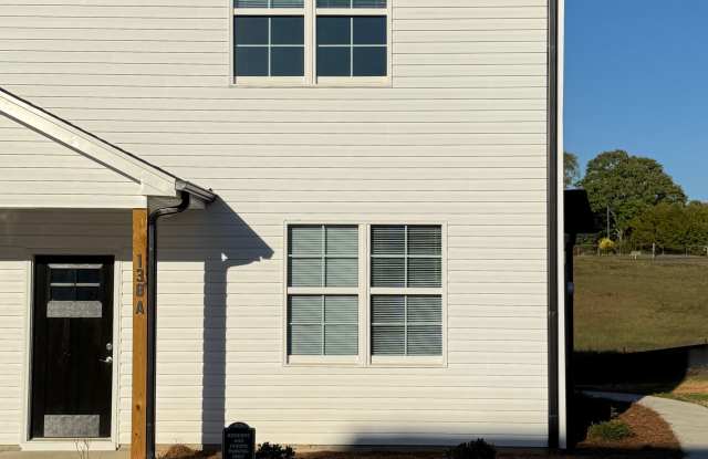 138 Diver Drive Unit A