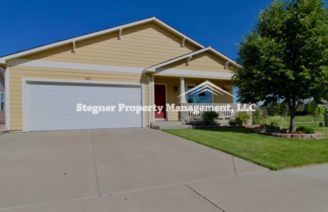 820 Glenwall Dr - 820 Glenwall Drive, Fort Collins, CO 80524