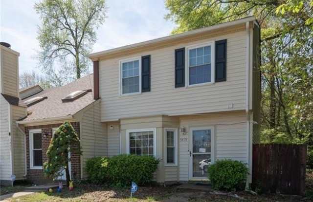 5479 Lynbrook Landing