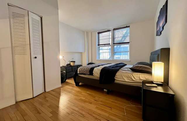 320 E 53rd St Apt 12F