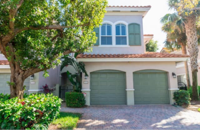 155 Las Brisas Circle - 155 Las Brisas Circle, Hypoluxo, FL 33462