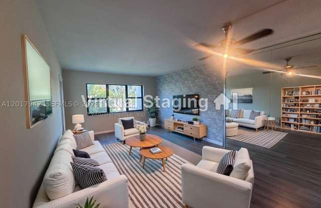1000 River Reach Dr