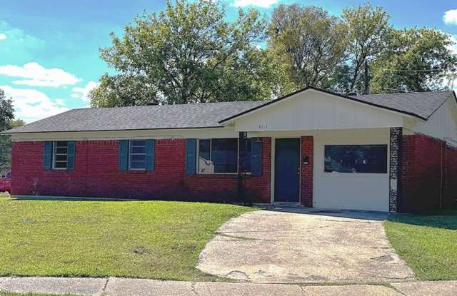 House for Lease - 3012 Gaines (UPDATED) Coming Soon!