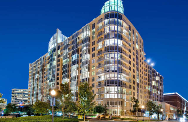 Photo of Wisconsin Place