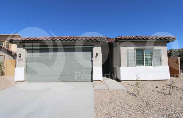 744 East Diamond Drive - 744 East Diamond Drive, Casa Grande, AZ 85122