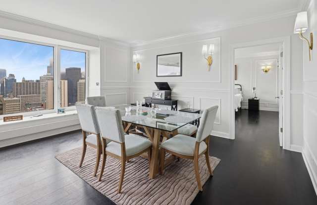 161 E Chicago Avenue