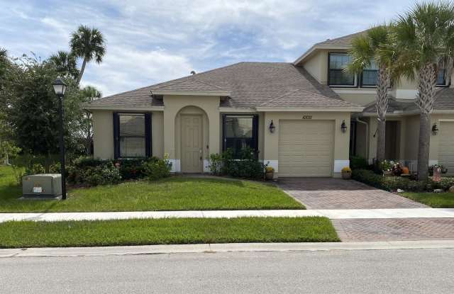 Photo of 10031 W Villa Circle