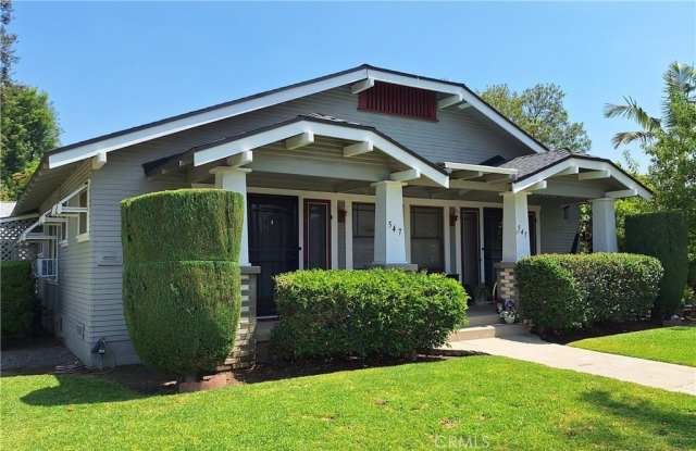 547 W Wilshire