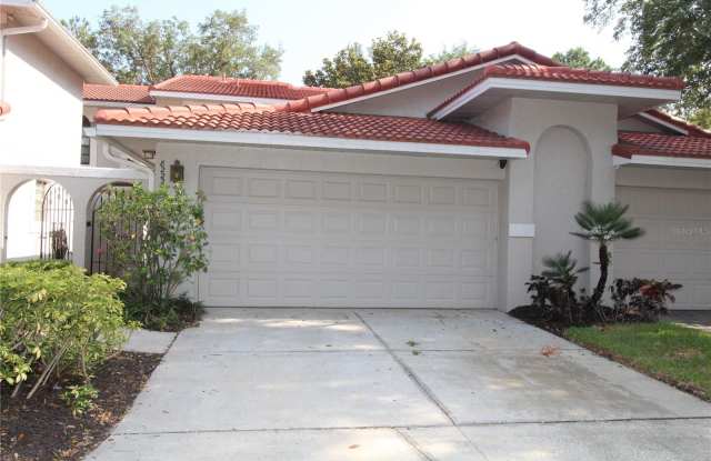 8222 SANDPOINT BOULEVARD