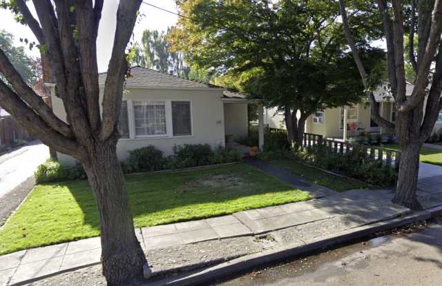 740 Locust St