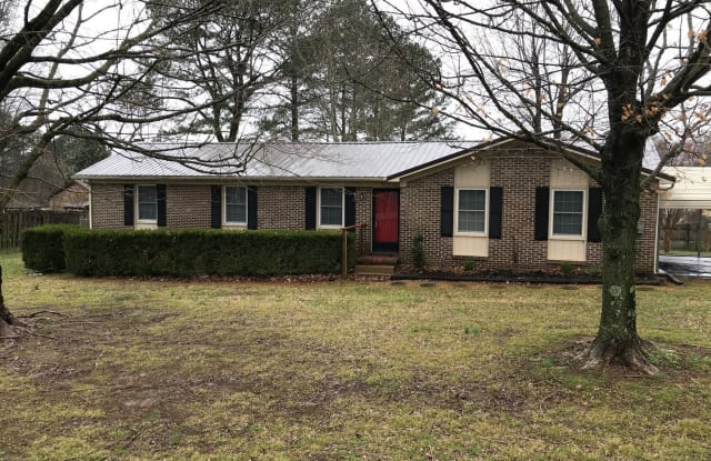 505 Lookout Dr. - 505 Lookout Dr, Maury County, TN 38401