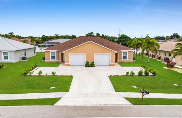 Photo of 1415/1417 Academy Blvd unit: 1417