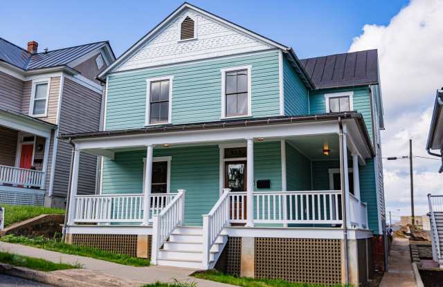New Listing!
