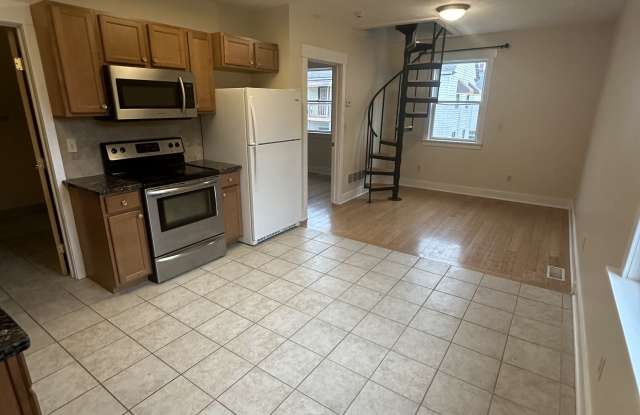 807 Literary Road - 4