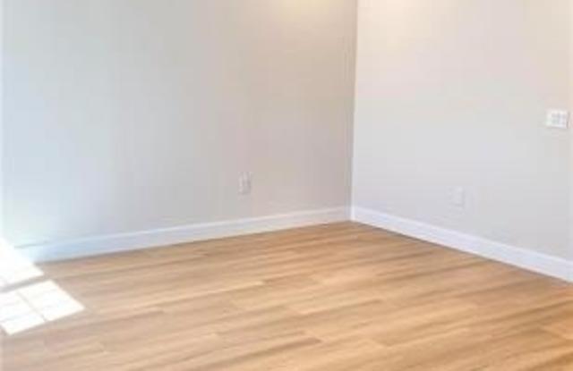 935 West Nesquehoning Street