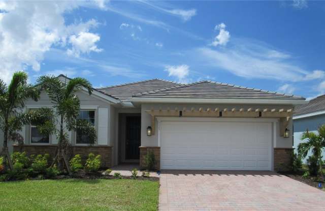 Photo of 729 IBIZA LOOP