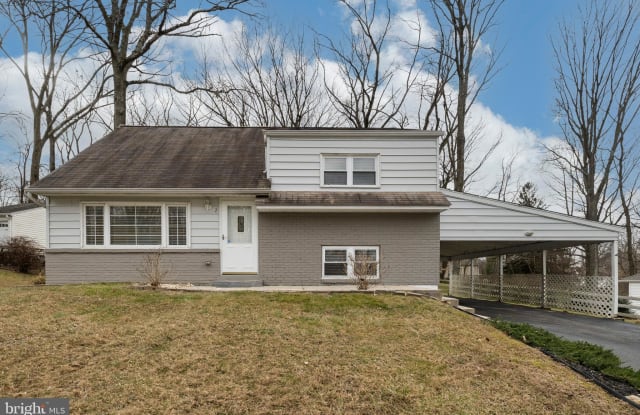 7 SUNSET DRIVE - 7 Sunset Drive, Paoli, PA 19301