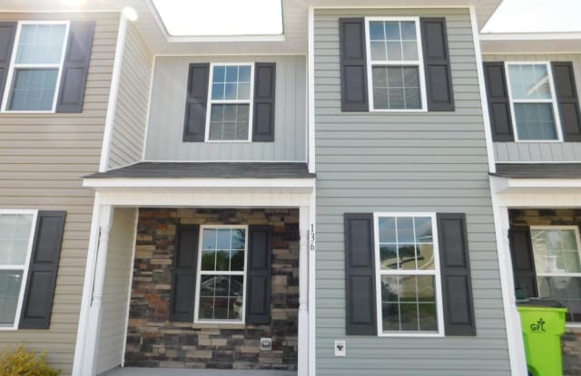 136 Heather Glen Circle - 136 Heather Glen Cir, Craven County, NC 28532