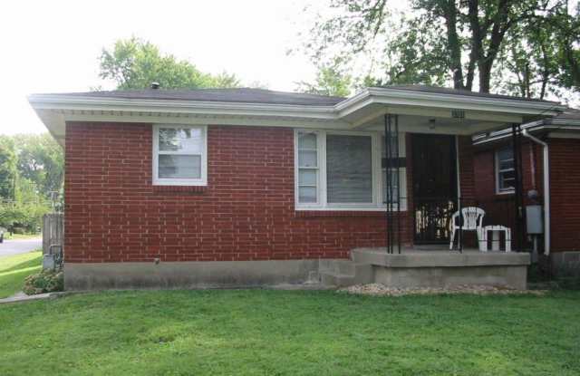 3701 Warren Ave - 3701 Warren Avenue, Louisville, KY 40215