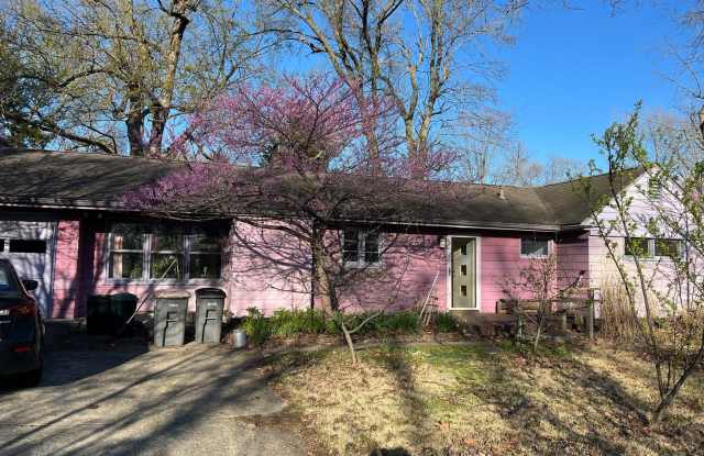 CLOSE TO PURDUE...2 Bedroom 1 1/2 Bath
