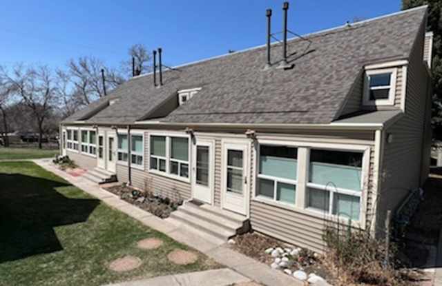 1BD 1BTH Townhouse near Belmar