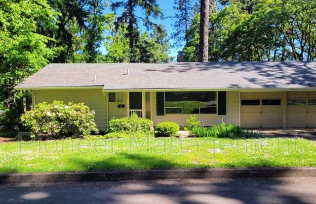 111 W. 31st Ave - 111 West 31st Avenue, Eugene, OR 97405