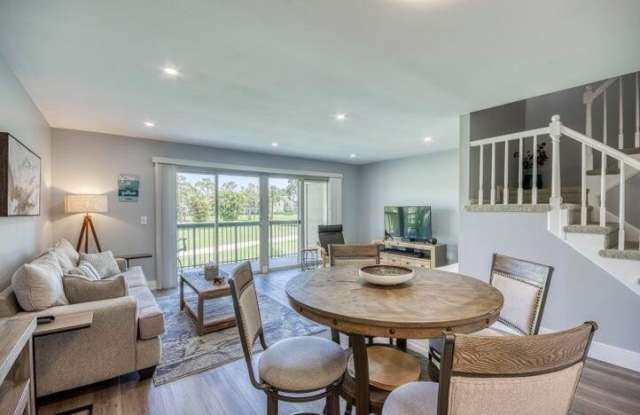 9239 SE Riverfront Terrace