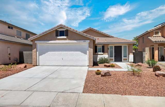 MOVE-IN READY SINGLE STORY 3-BEDROOM HOME IN LAS VEGAS!