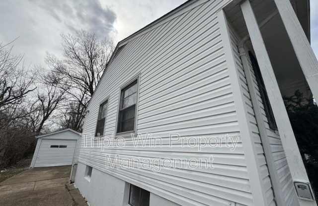 446 Cameron Rd