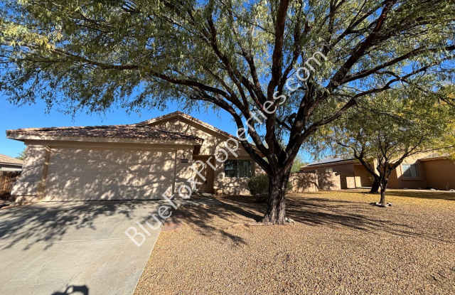 6292 W Desert Laurel Ln