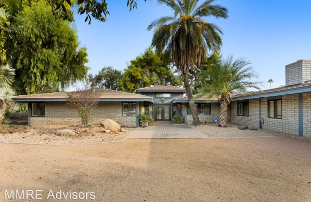 6633 E Sunnyvale Road - 6633 East Sunnyvale Road, Paradise Valley, AZ 85253