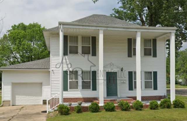 109 East Williams Street