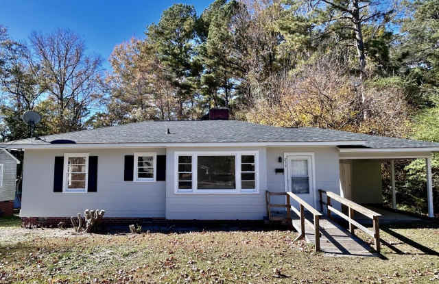 217 Confederate Avenue