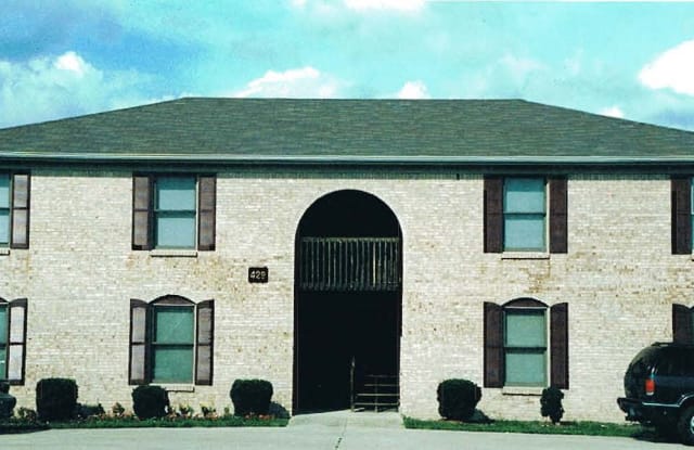 427 N KEENELAND DR3 - 427 North Keeneland Drive, Richmond, KY 40475