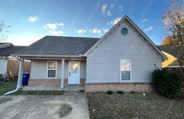 7031 Foxhall Dr - 7031 Foxhall Drive, Horn Lake, MS 38637