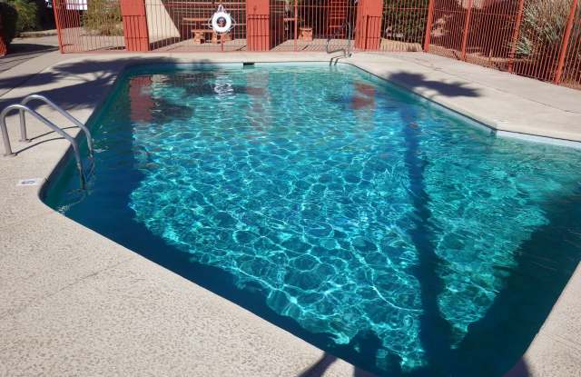 Sunset Vista Apartments