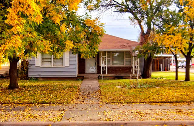 3/2/2 In the Medical District