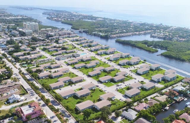 300 Horizons W - 300 Horizon West, Boynton Beach, FL 33435