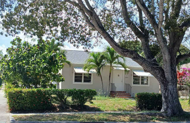 Photo of 5815 Garden Avenue