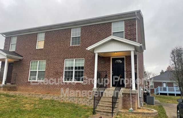 212 Adena Loop