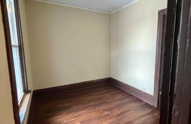 1347 North 32nd Street