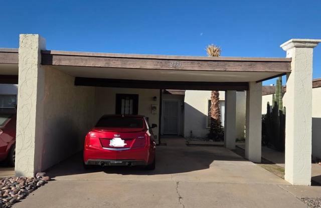 *JUST REMODELED* 2 bed 1 bath townhouse* $250 off Move In by 1/1/2026