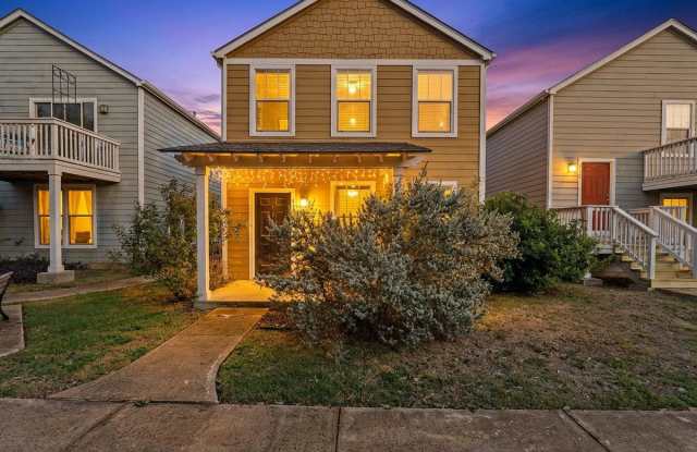 Photo of 320 Trestle Tree