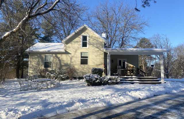 Photo of 5015 N Territorial Road E