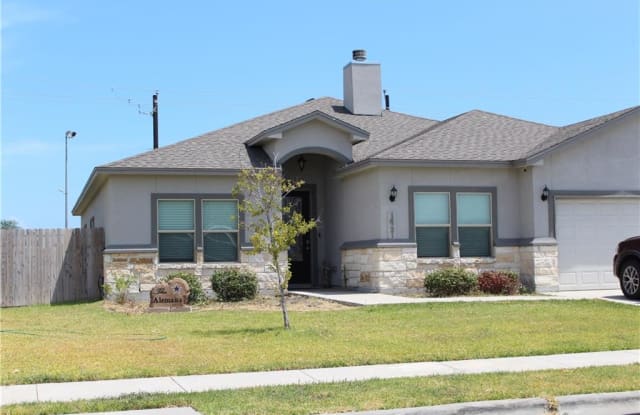 1921 Chesapeake Bay Dr - 1921 Chesapeake Bay Dr, Portland, TX 78374