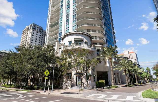 Photo of 450 KNIGHTS RUN AVENUE