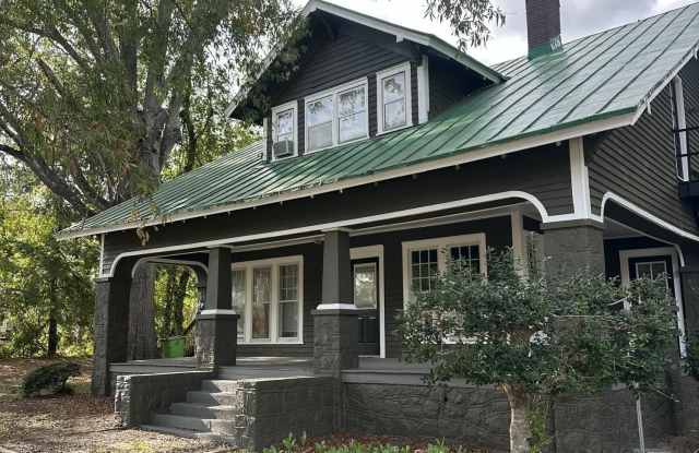 Photo of 309 E Horton Street